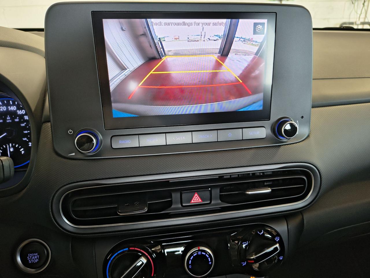 2023 Hyundai KONA Preferred Photo0