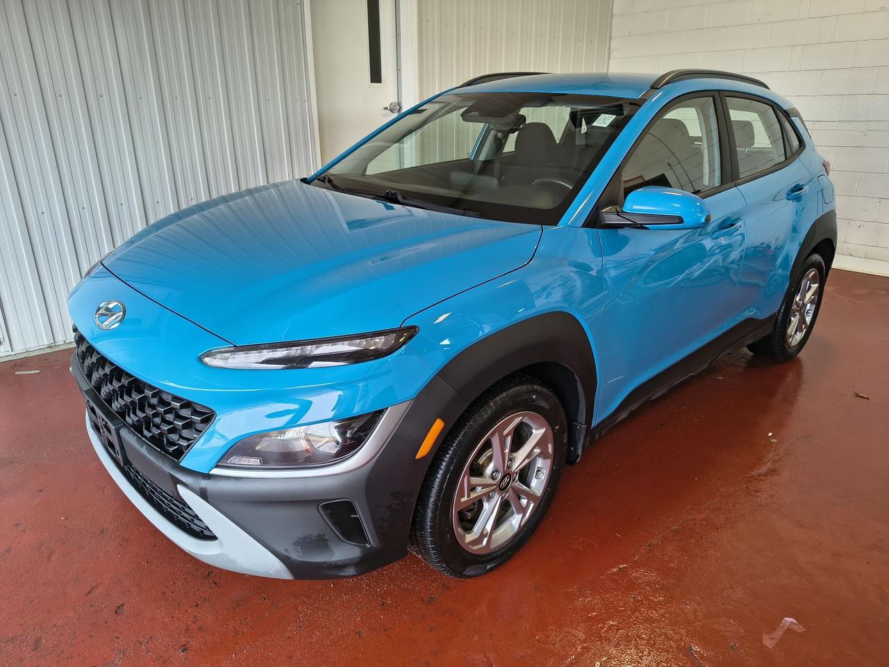 2023 Hyundai KONA Preferred Photo0