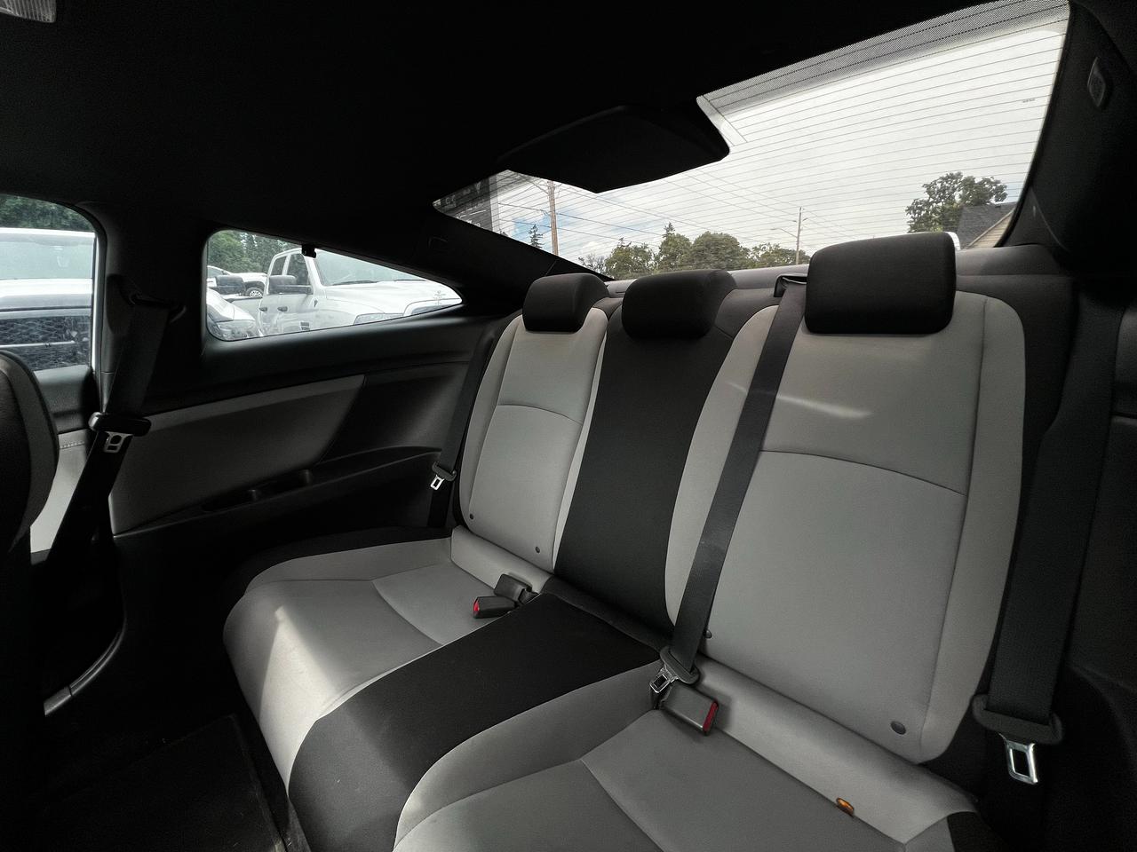 2016 Honda Civic EX-T - Photo #15