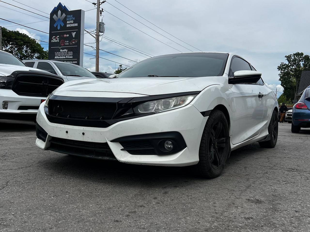 2016 Honda Civic EX-T Photo