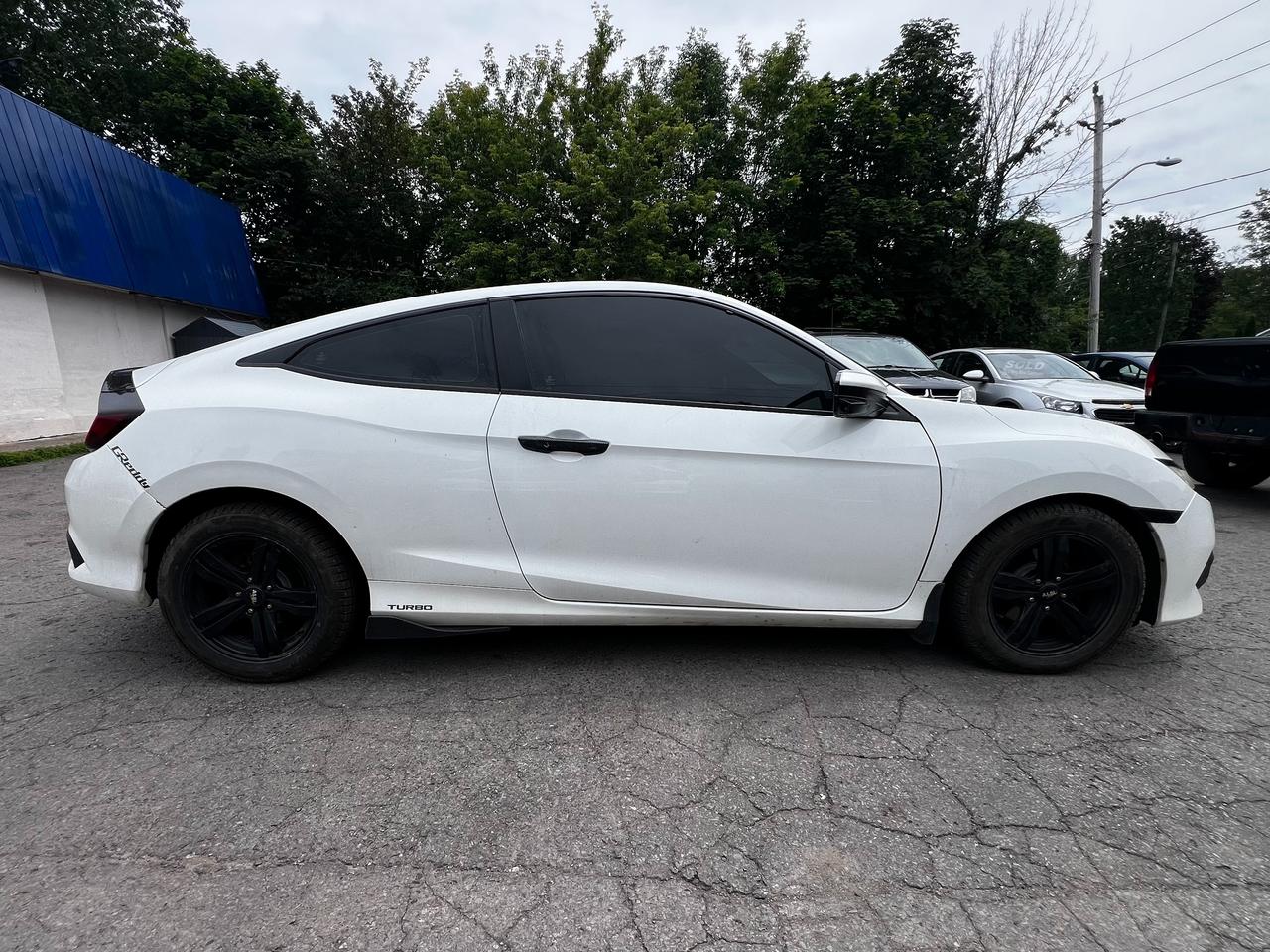 2016 Honda Civic EX-T Photo