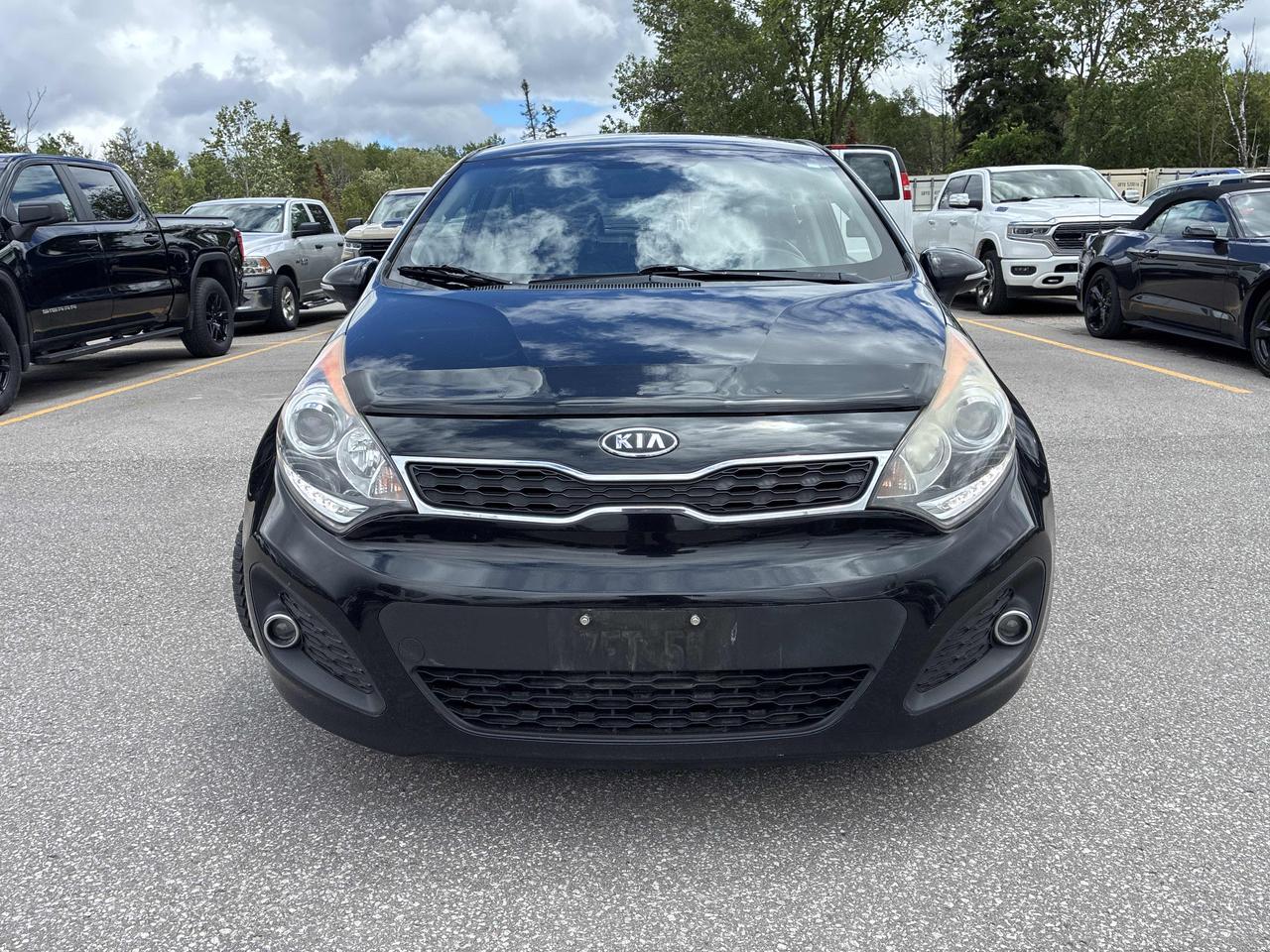 2013 Kia Rio SX-AUTO, NAVIGATION, SUNROOF, LEATHER HEATED SEATS - Photo #11
