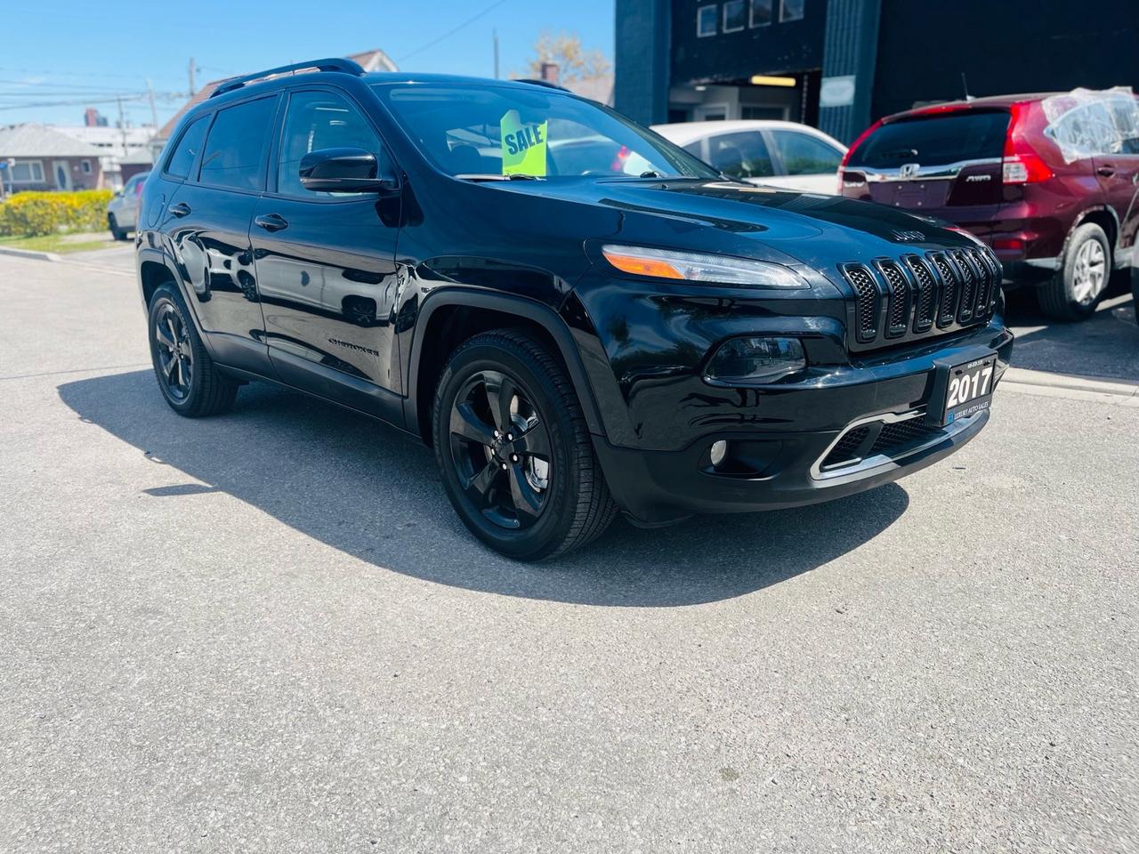 2017 Jeep Cherokee Limited 4WD Photo