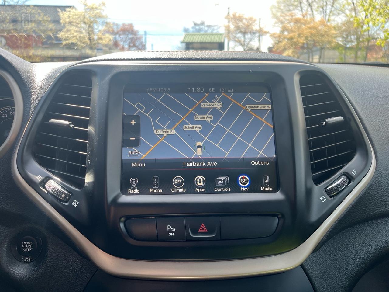 2017 Jeep Cherokee Limited 4WD Photo