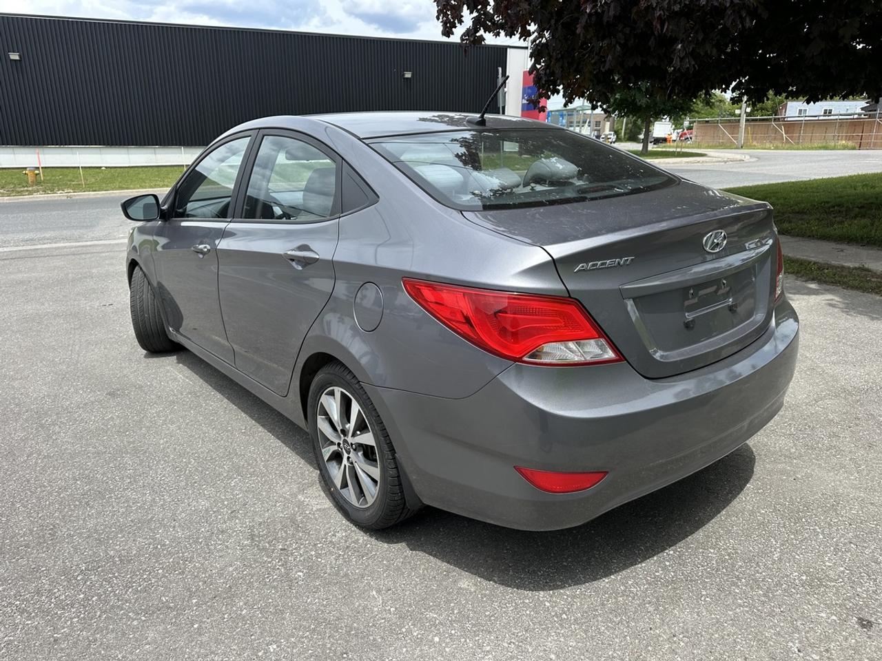 2015 Hyundai Accent GLS Photo
