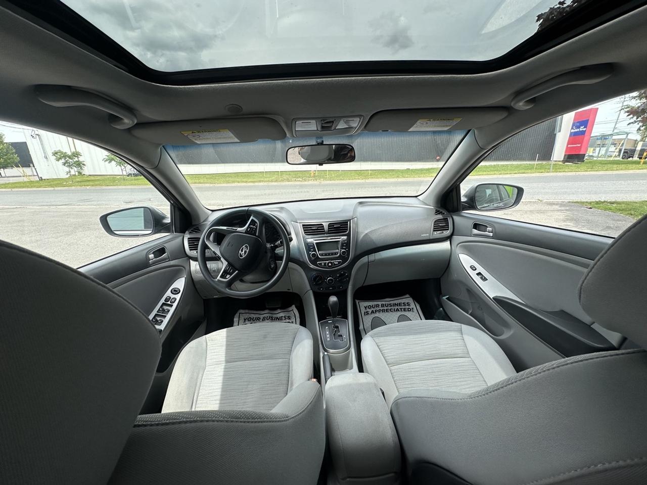 2015 Hyundai Accent GLS Photo