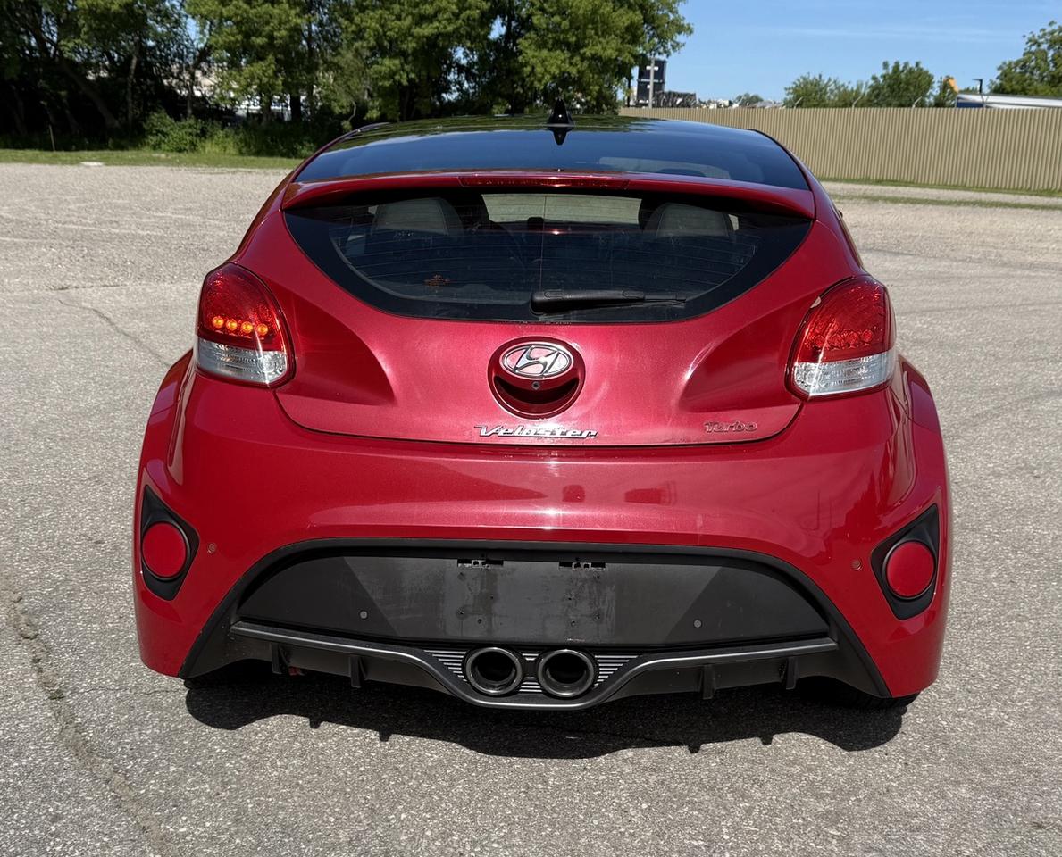 2014 Hyundai Veloster Turbo Photo