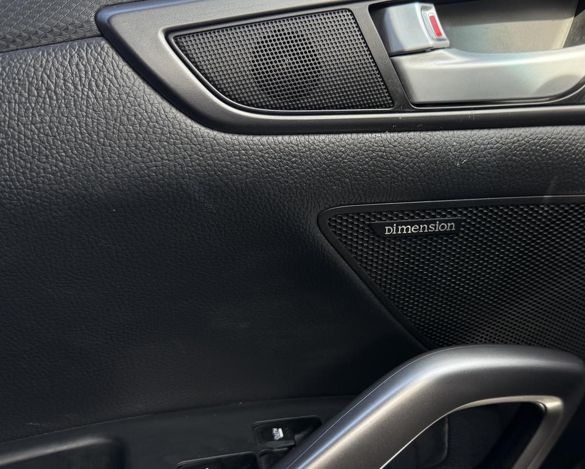 2014 Hyundai Veloster Turbo Photo