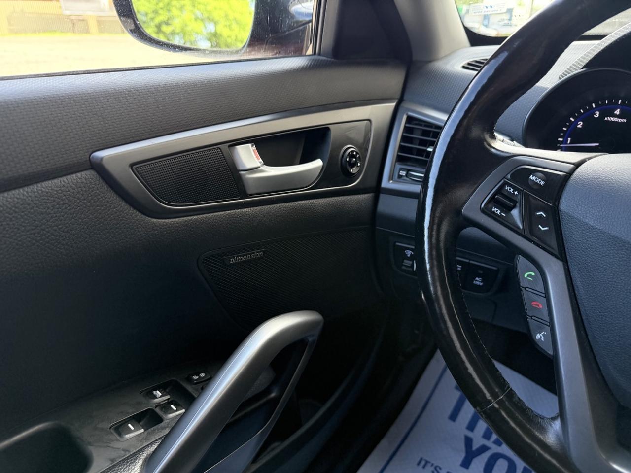 2014 Hyundai Veloster Turbo Photo