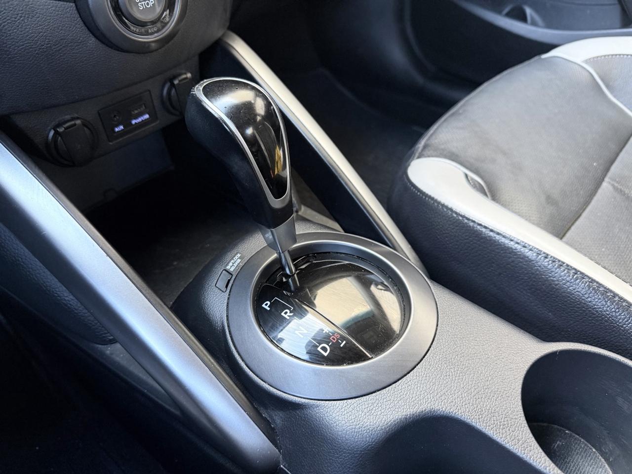 2014 Hyundai Veloster Turbo Photo