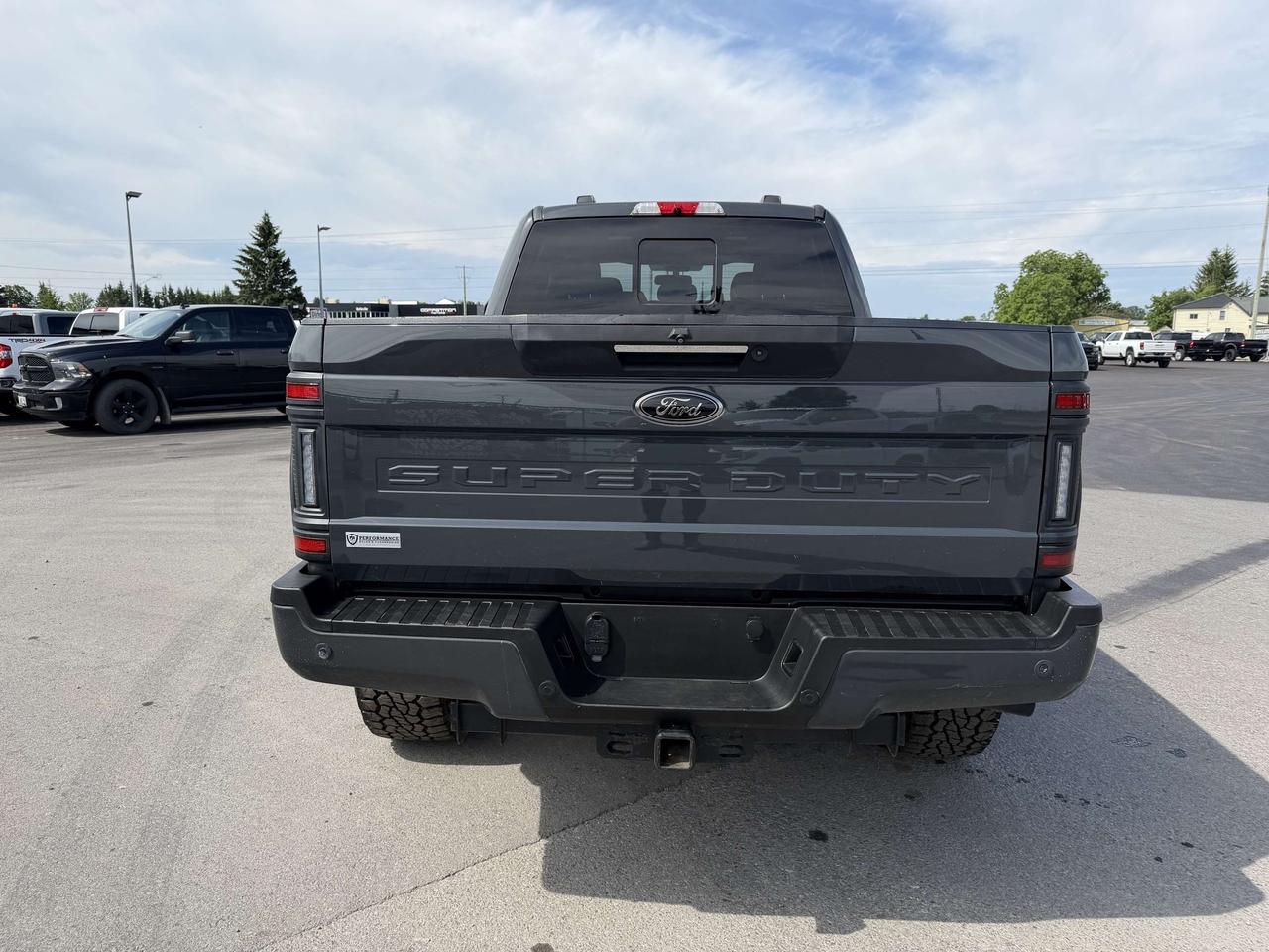 2021 Ford F-250 Lariat 4WD Crew Cab 6.75' Box Photo