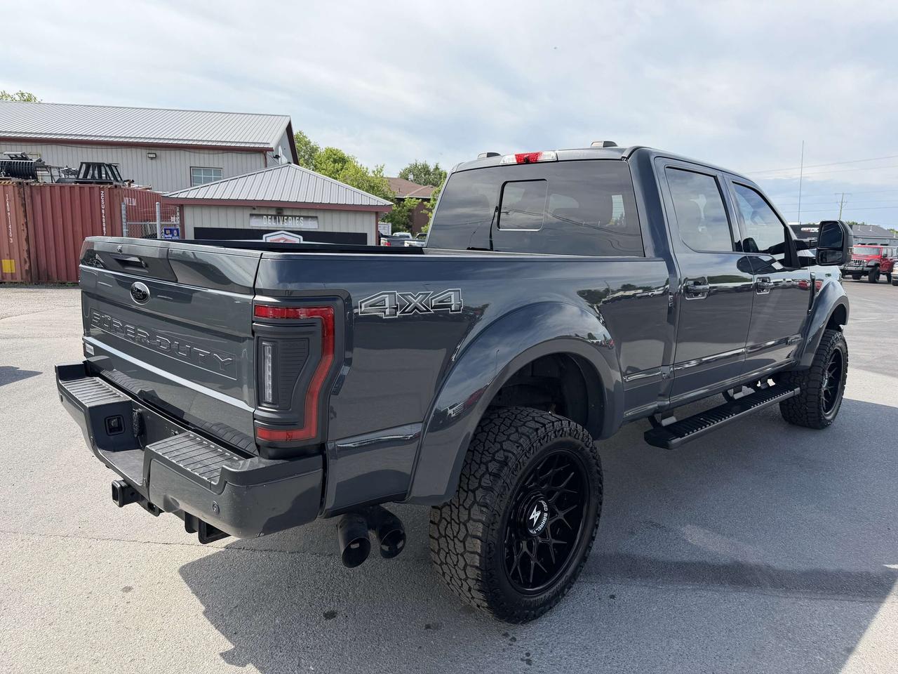 2021 Ford F-250 Lariat 4WD Crew Cab 6.75' Box Photo