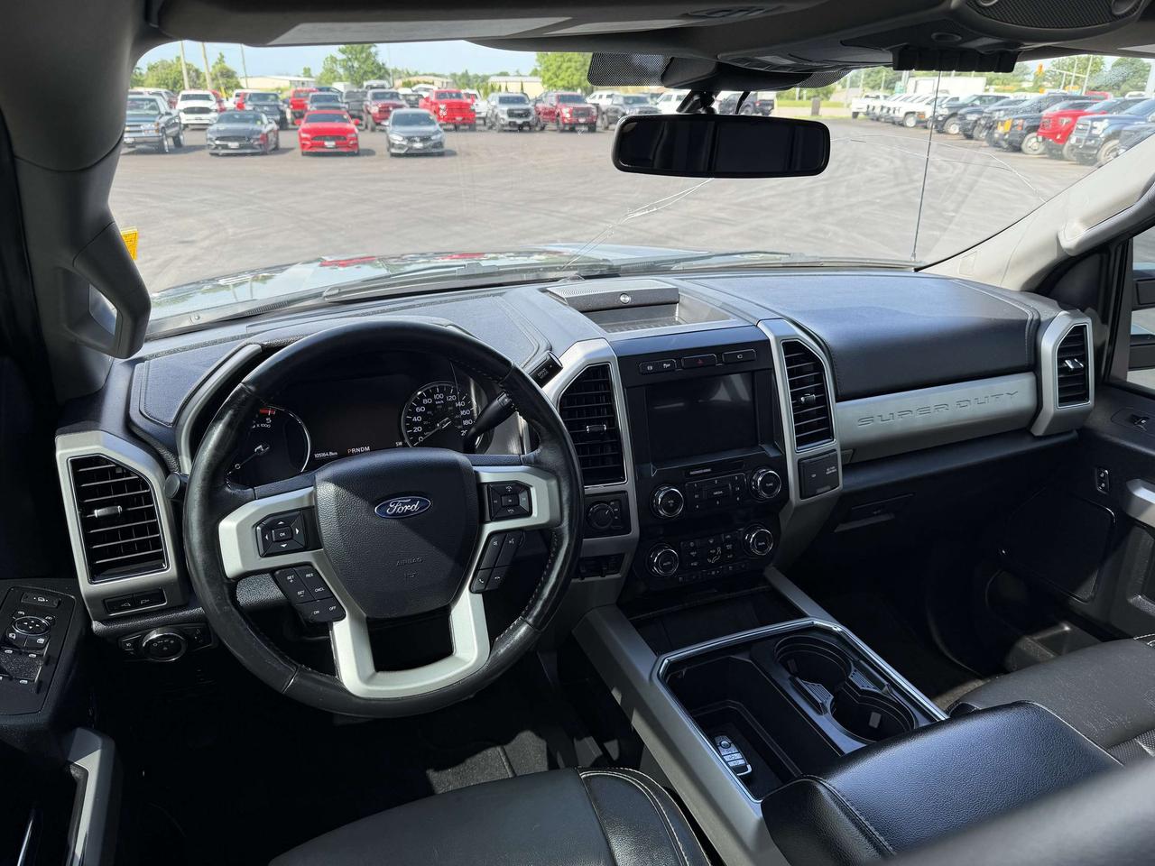 2021 Ford F-250 Lariat 4WD Crew Cab 6.75' Box Photo