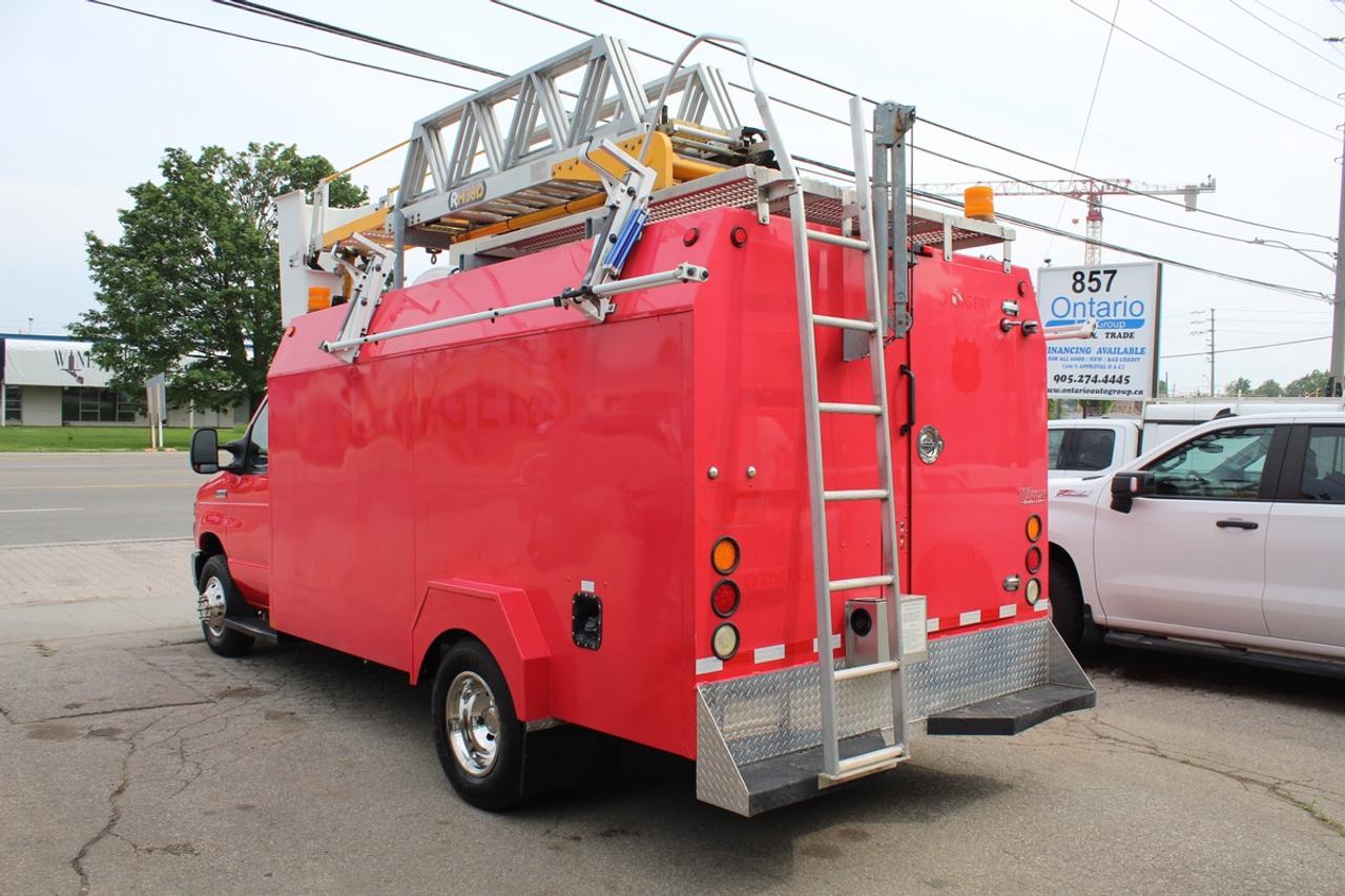 2015 Ford Econoline E450 Service Bucket Truck RH Photo