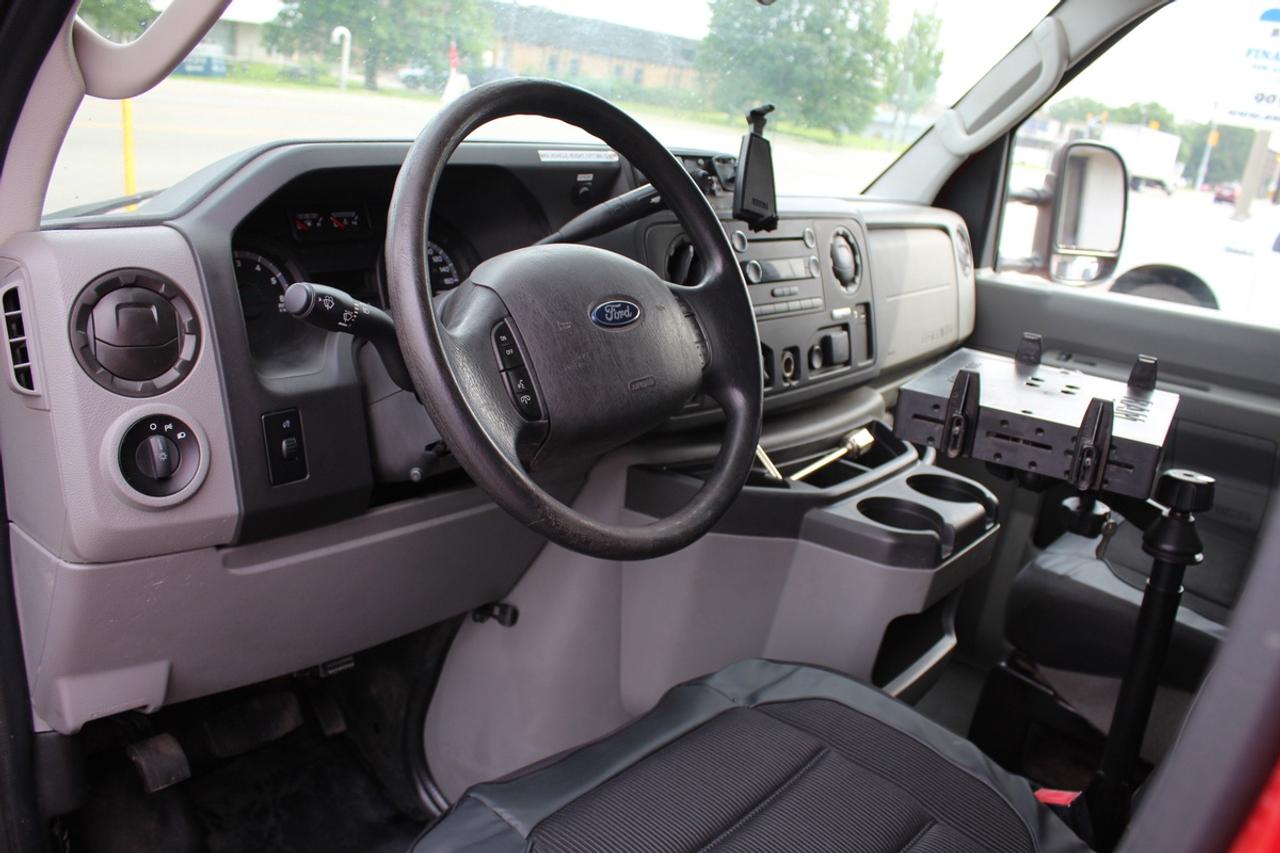 2015 Ford Econoline E450 Service Bucket Truck RH Photo