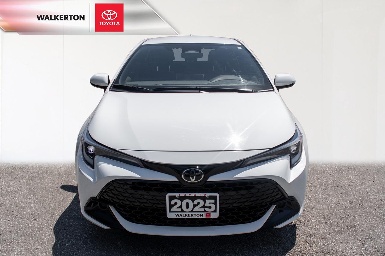 2025 Toyota Corolla Hatchback Base 5dr Photo