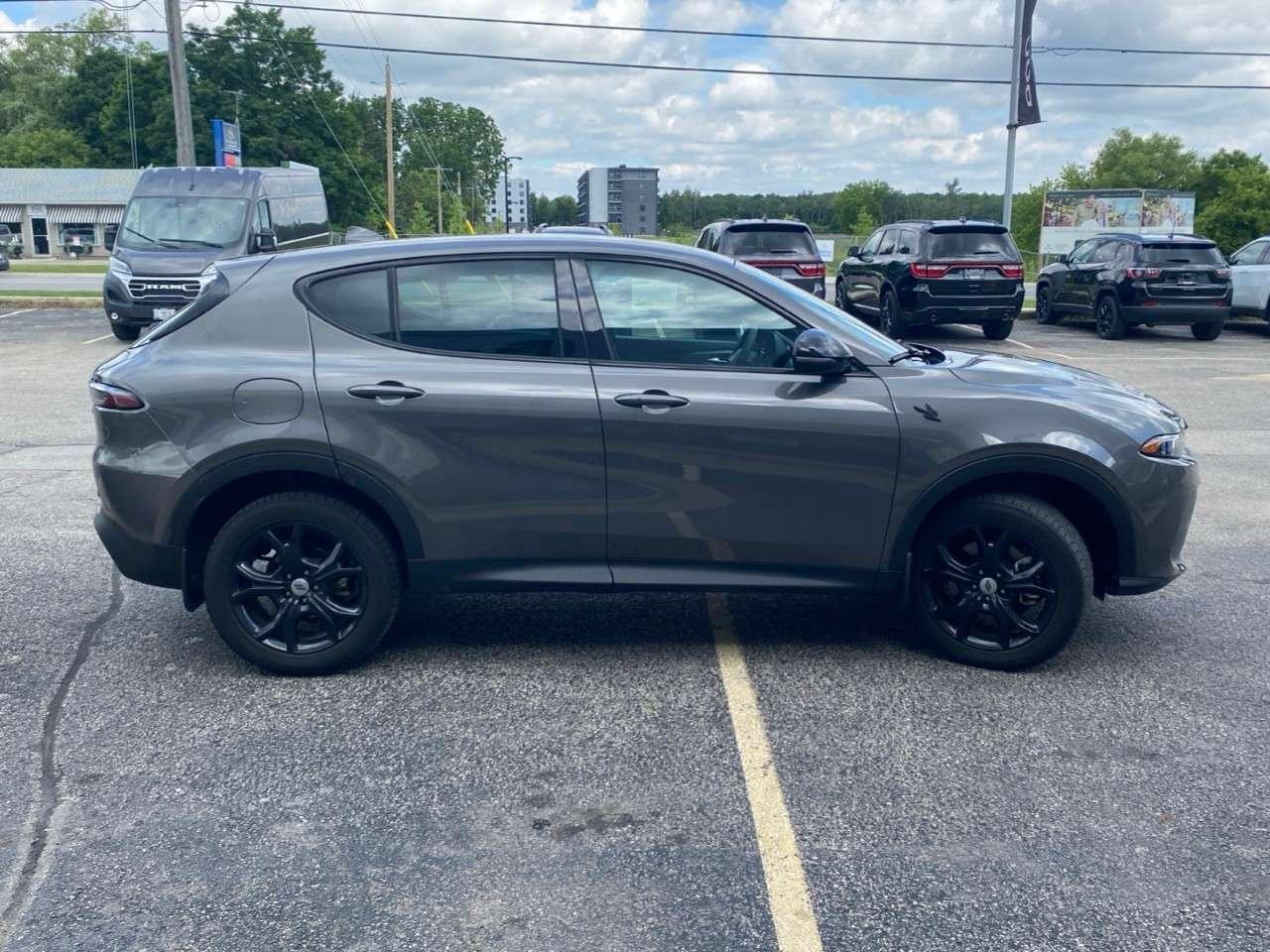 2023 Dodge Hornet GT AWD Photo