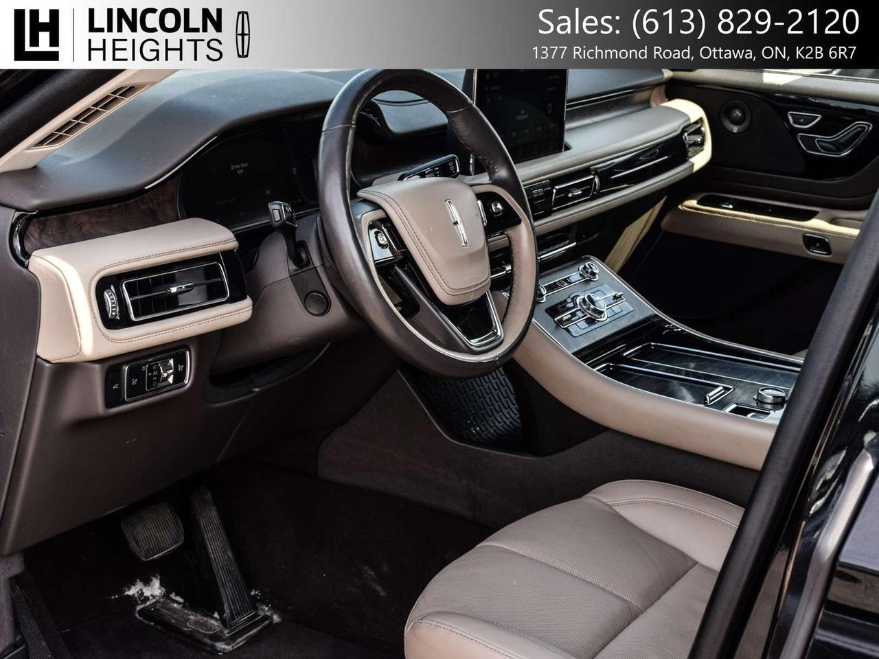 2022 Lincoln Aviator Premium Photo