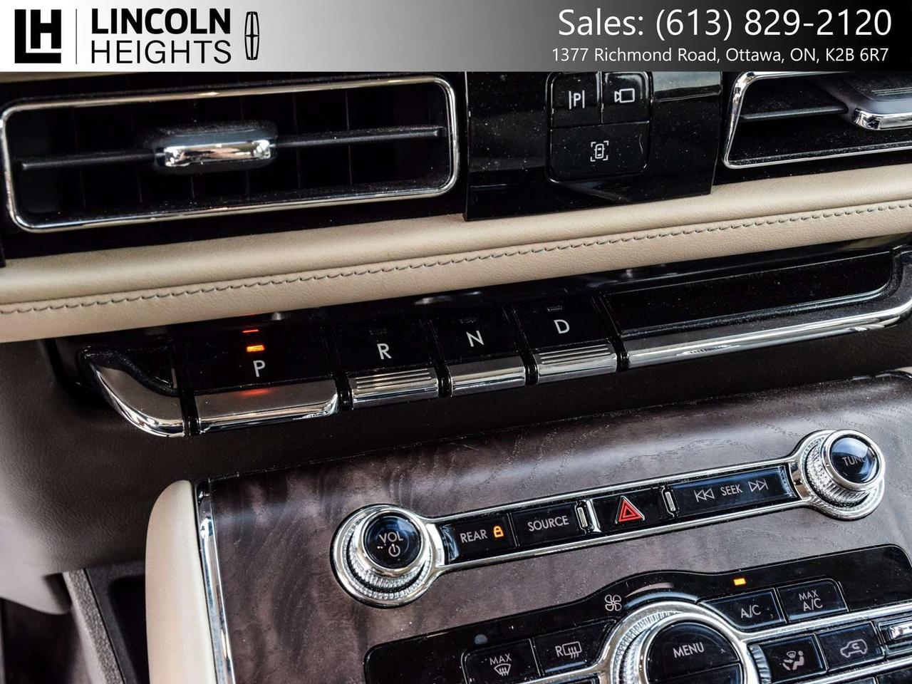 2022 Lincoln Aviator Premium Photo