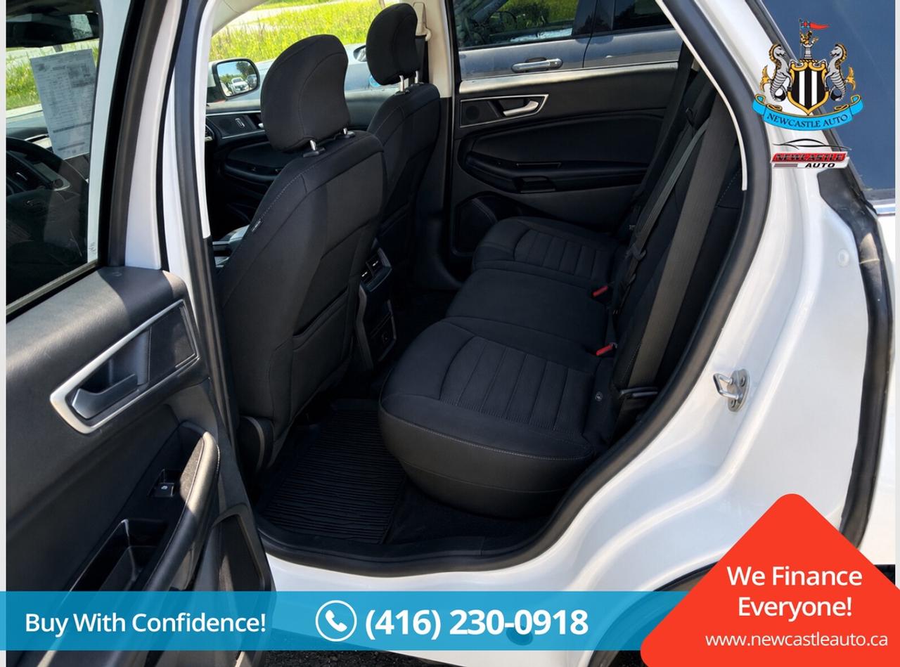 2019 Ford Edge SEL Photo
