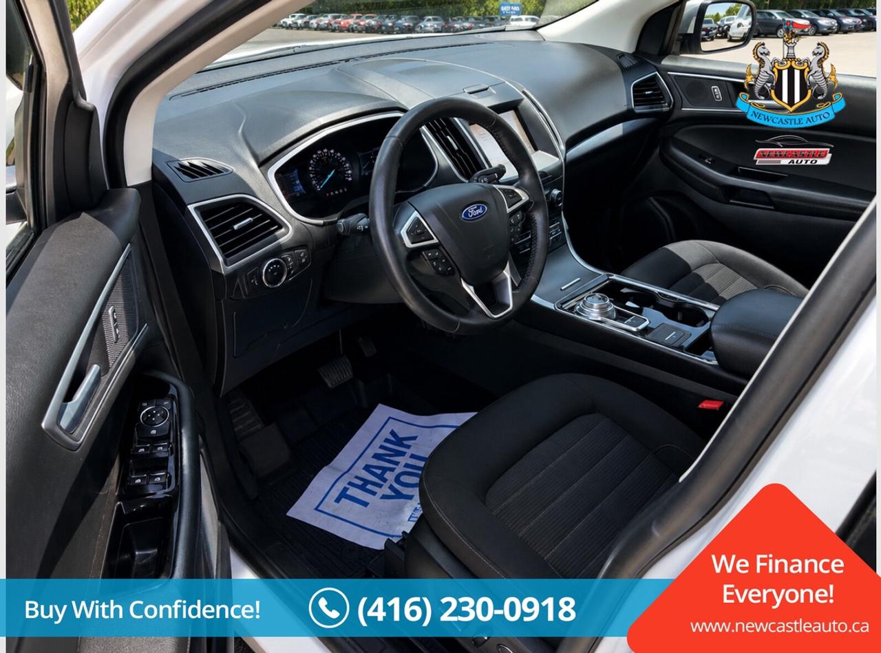 2019 Ford Edge SEL Photo5