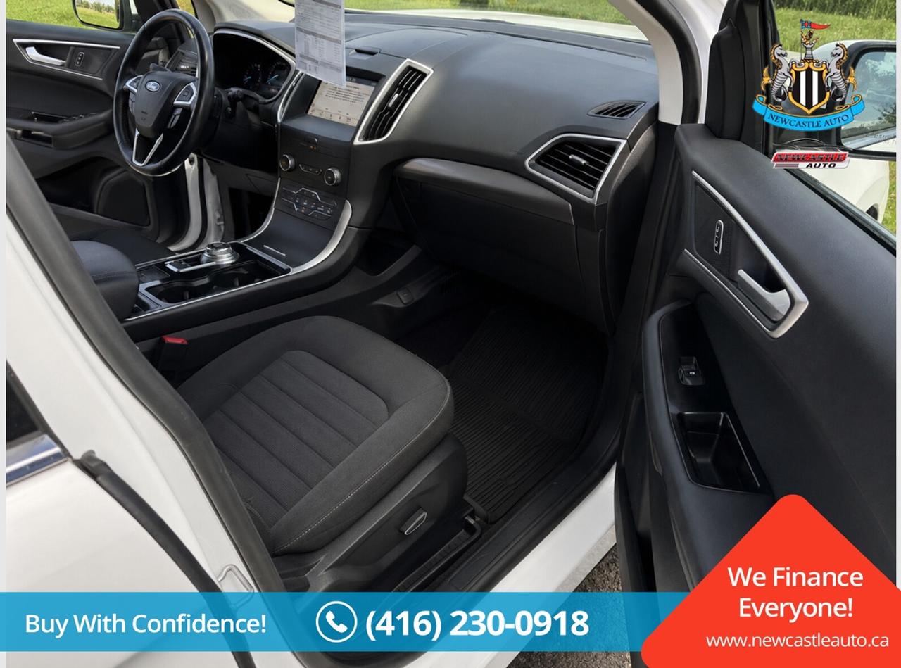 2019 Ford Edge SEL Photo
