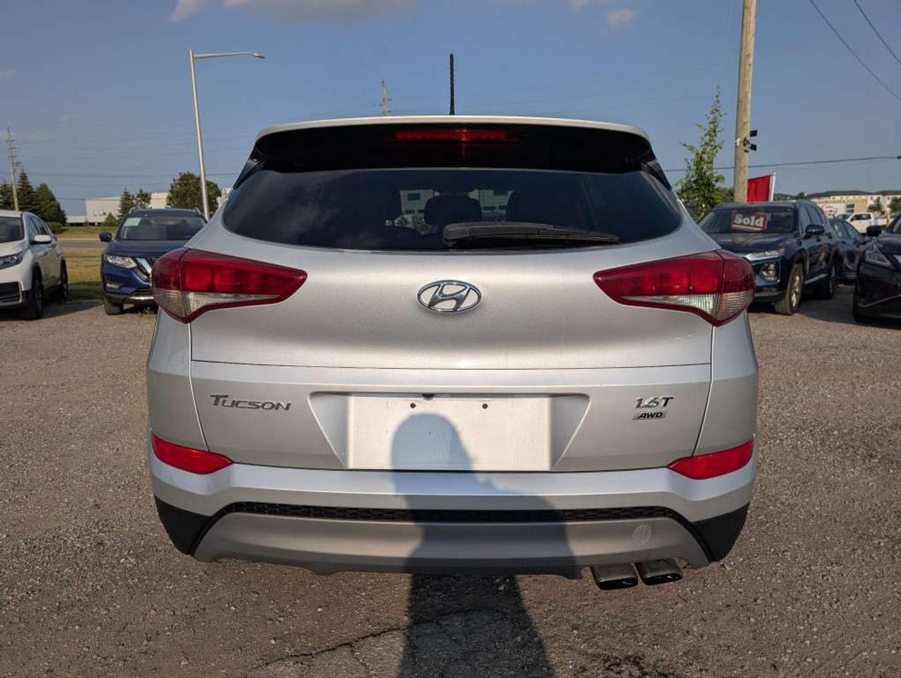 2017 Hyundai Tucson SE AWD   LEATHER   SUNROOF   CAMERA   HTD SEATS Photo