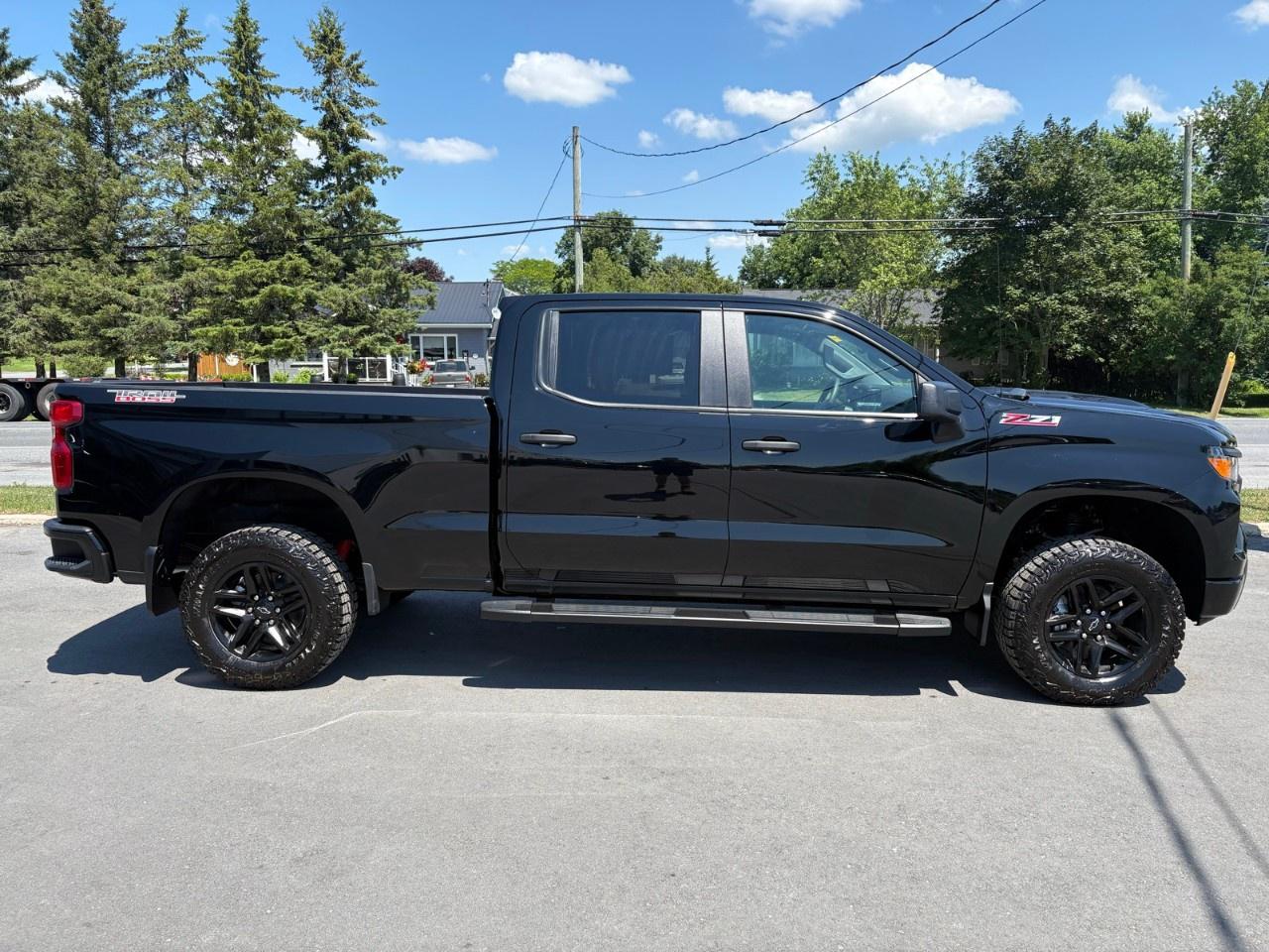 2026 Chevrolet Silverado 1500 Crew Cab Standard Box 4-Wheel Drive Custom Trail Boss Photo