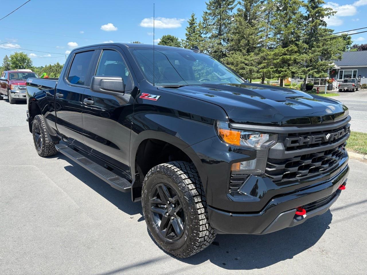 2026 Chevrolet Silverado 1500 Crew Cab Standard Box 4-Wheel Drive Custom Trail Boss Photo