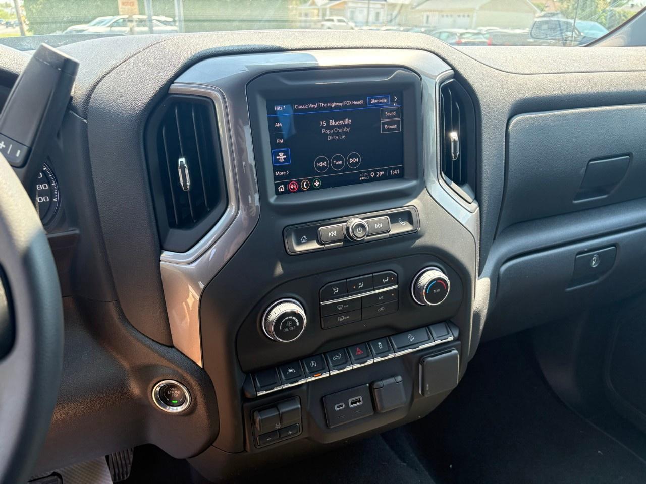 2026 Chevrolet Silverado 1500 Crew Cab Standard Box 4-Wheel Drive Custom Trail Boss Photo