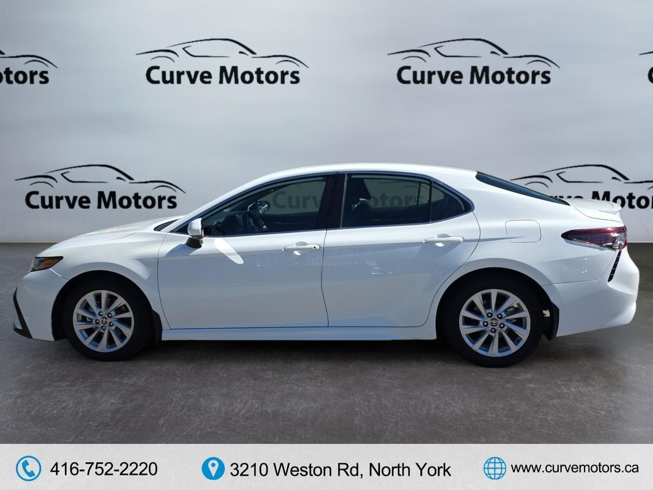 2021 Toyota Camry SE Auto * CAMERA / LANE ASSIST / ALLOYS / HEATED S Photo