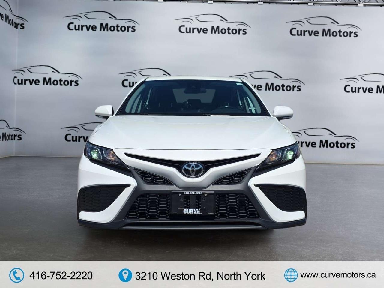2021 Toyota Camry SE Auto * CAMERA / LANE ASSIST / ALLOYS / HEATED SEATS / SPOILER Photo5
