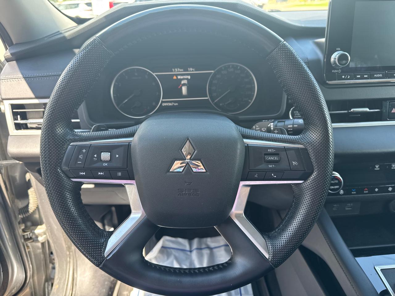 2023 Mitsubishi Outlander SE 4DR S-AWC Photo