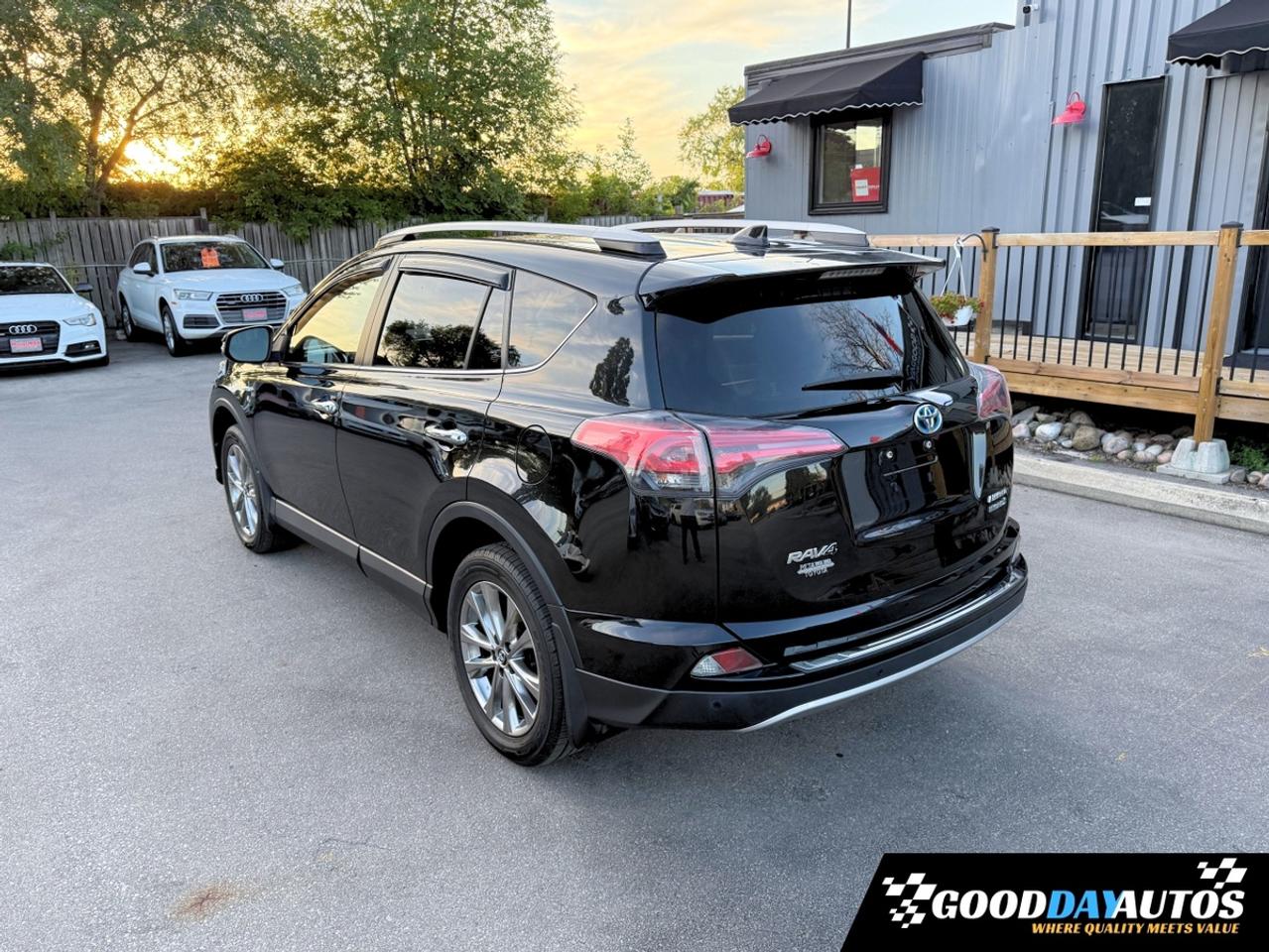 2016 Toyota RAV4 Hybrid Limited | LOW KMS | ONE OWNER | CLEAN CARFX Photo
