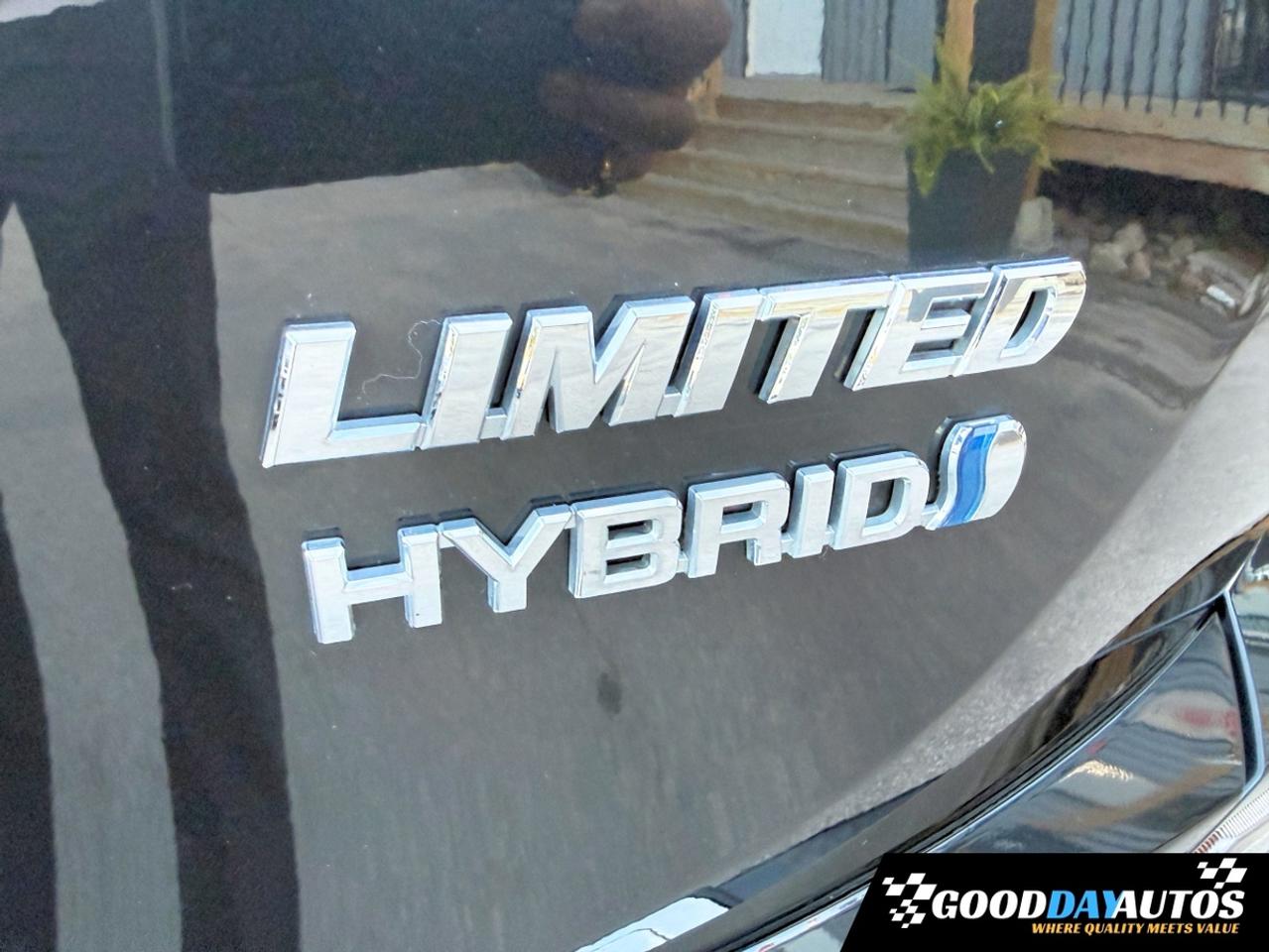 2016 Toyota RAV4 Hybrid Limited | LOW KMS | ONE OWNER | CLEAN CARFX Photo