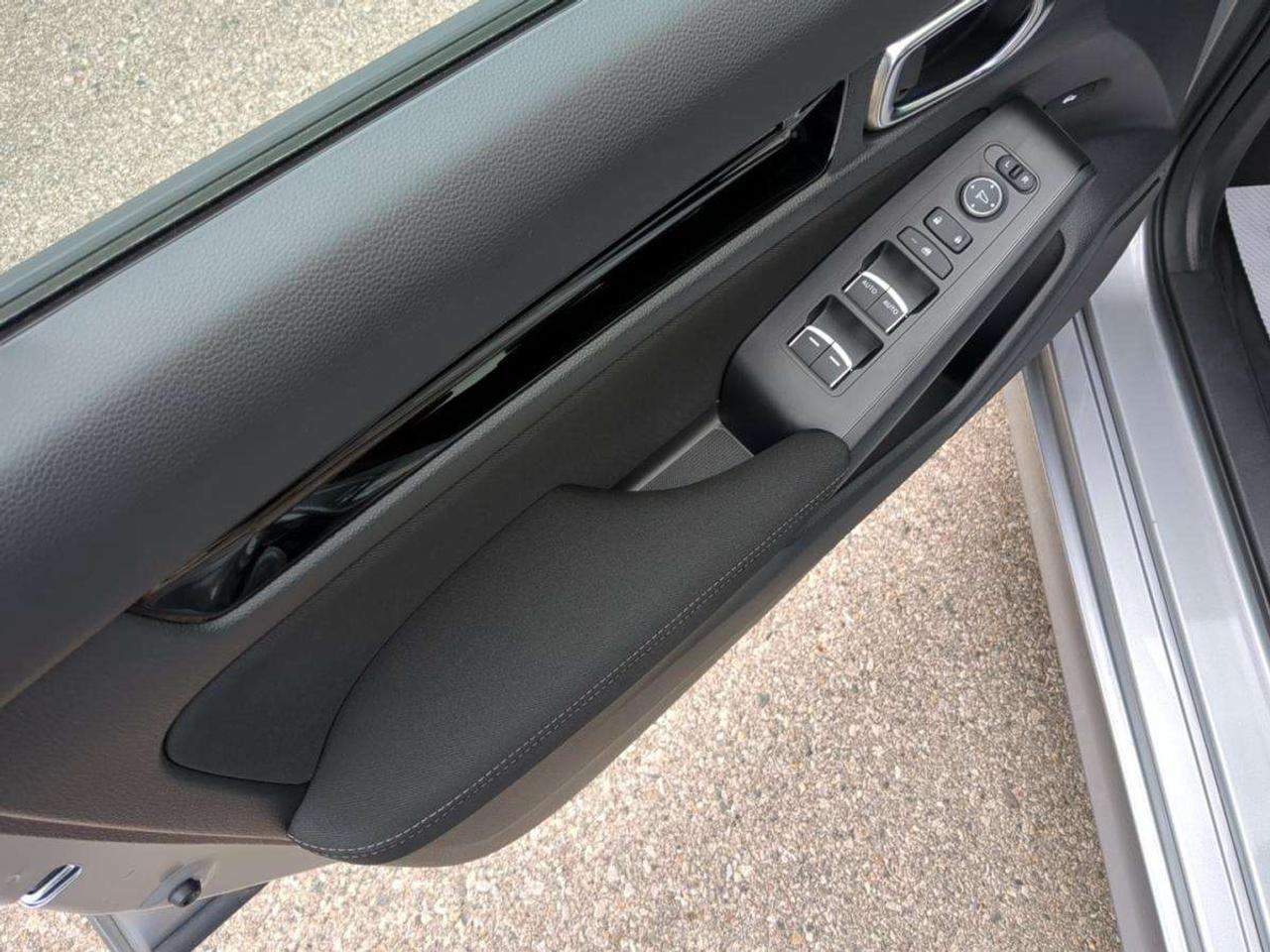 2025 Honda Civic Sport eCVT Sedan Photo