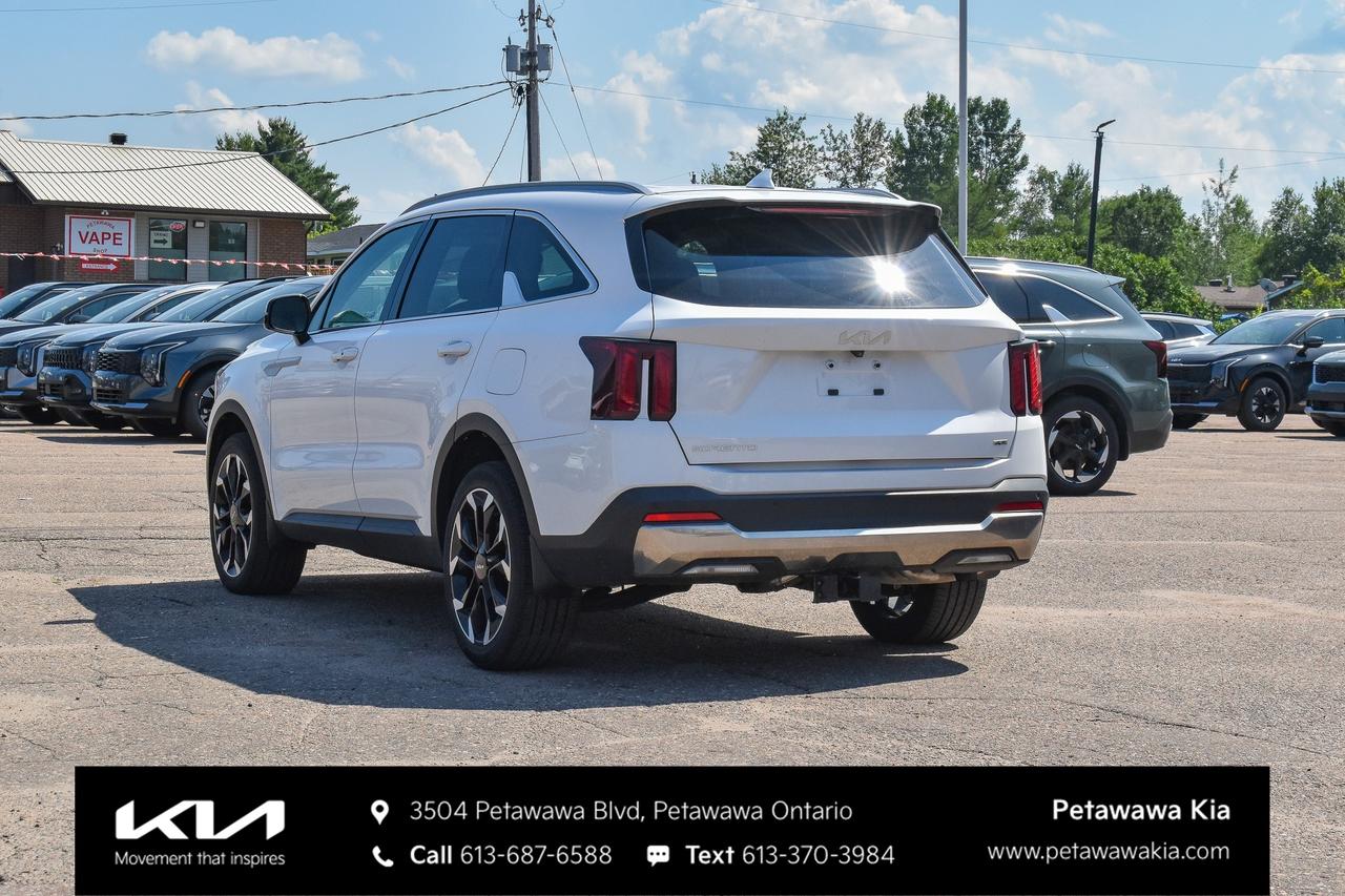 2024 Kia Sorento 2.5T EX 4dr All-Wheel Drive Photo3