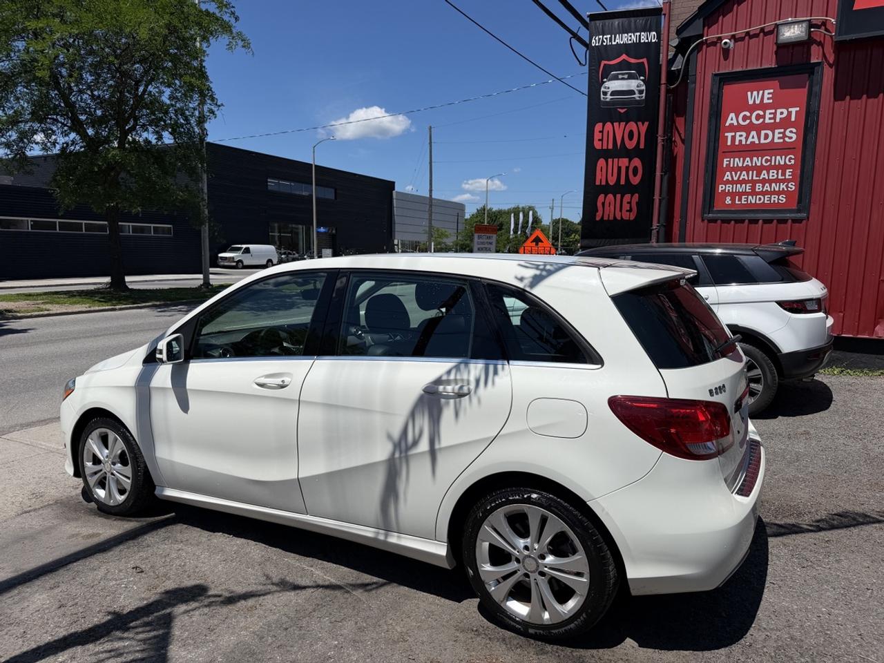 2016 Mercedes-Benz B-Class B 250 4-MATIC Photo