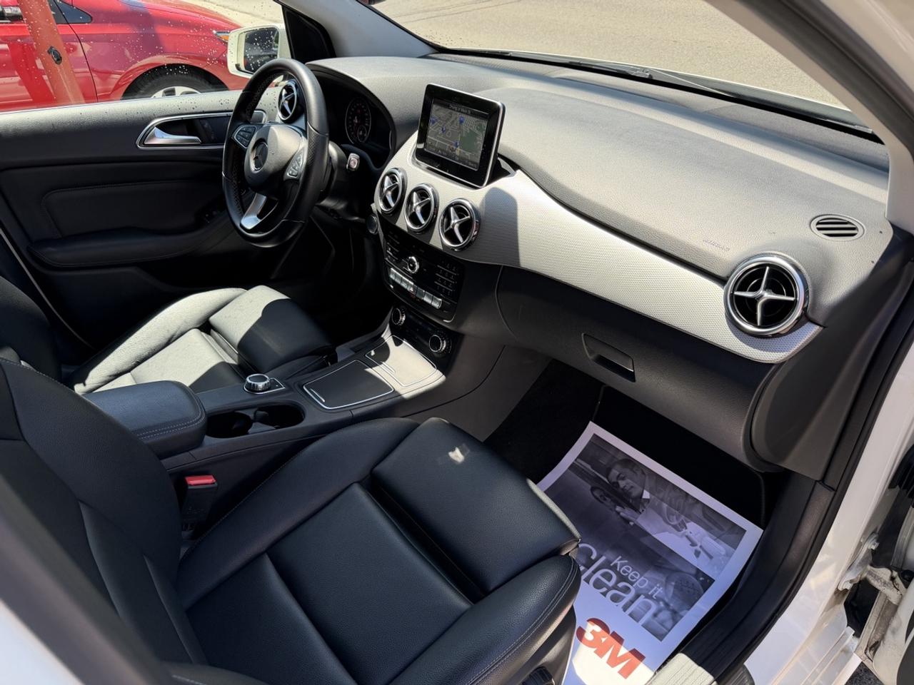 2016 Mercedes-Benz B-Class B 250 4-MATIC Photo