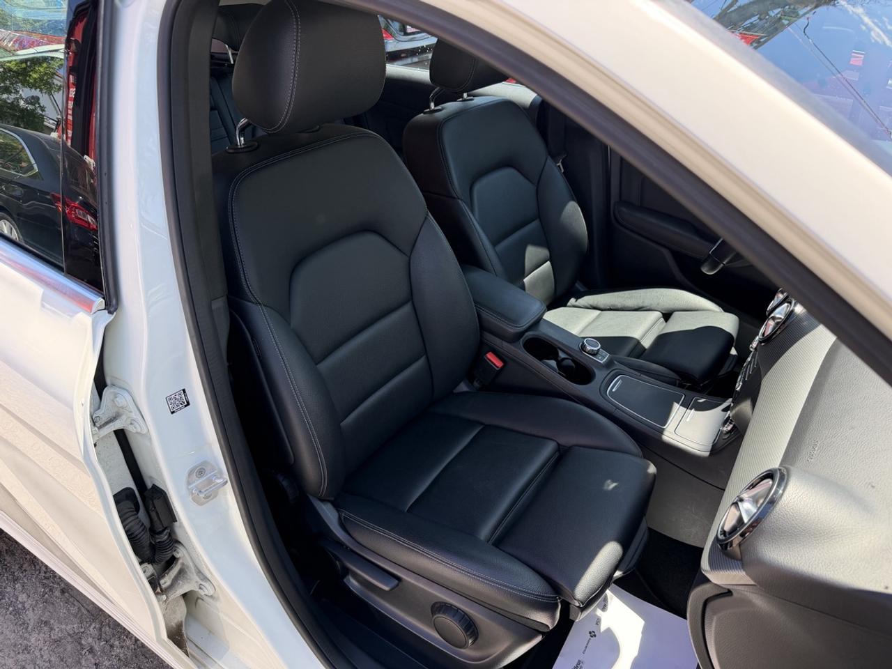 2016 Mercedes-Benz B-Class B 250 4-MATIC Photo