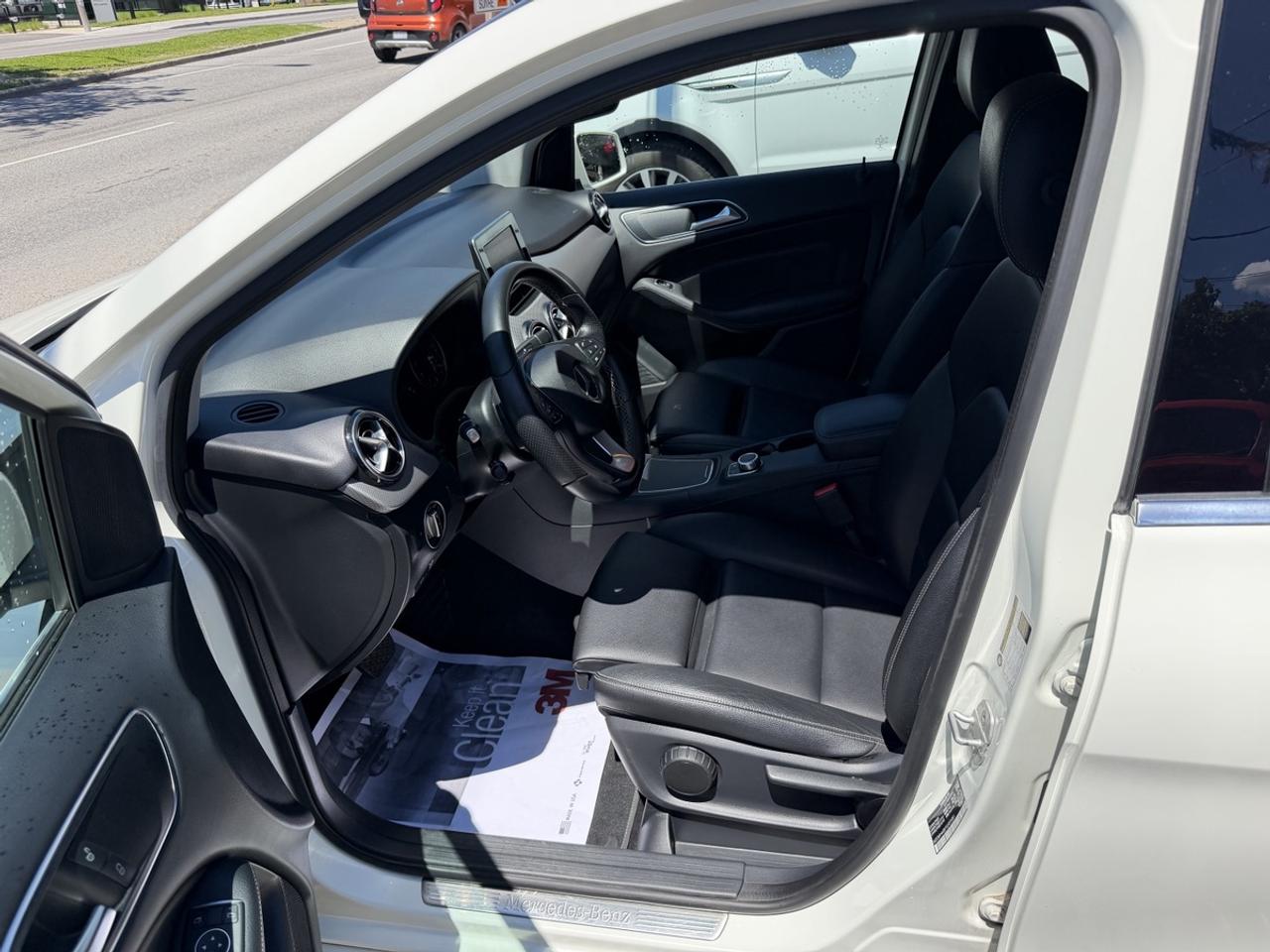 2016 Mercedes-Benz B-Class B 250 4-MATIC Photo