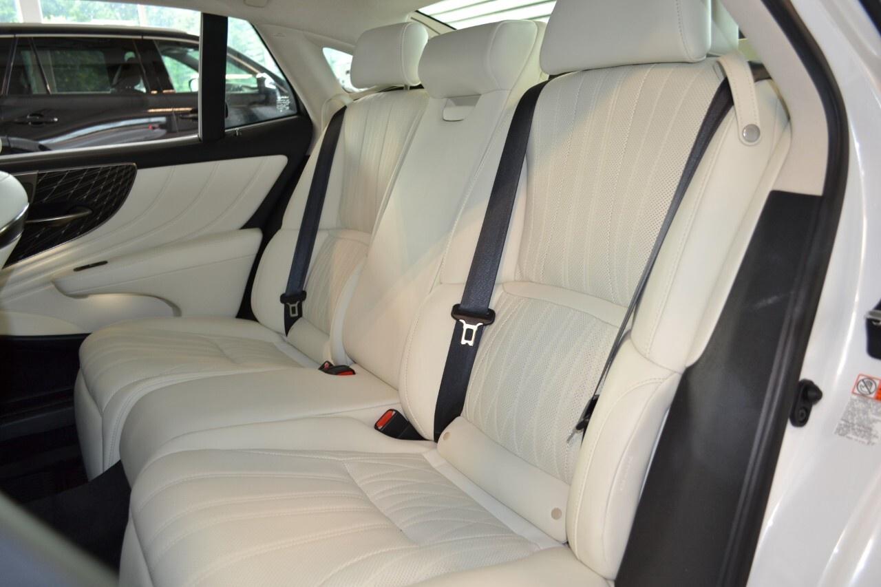 2024 Lexus LS500 EXECUTIVE Photo