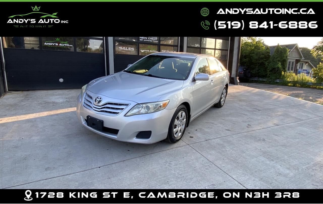 2010 Toyota Camry SE ! 4CYL ! NO ACCIDENTS ! AUTO ! SE  4CYL ! NO ACCIDENTS ! AUTO ! Photo0