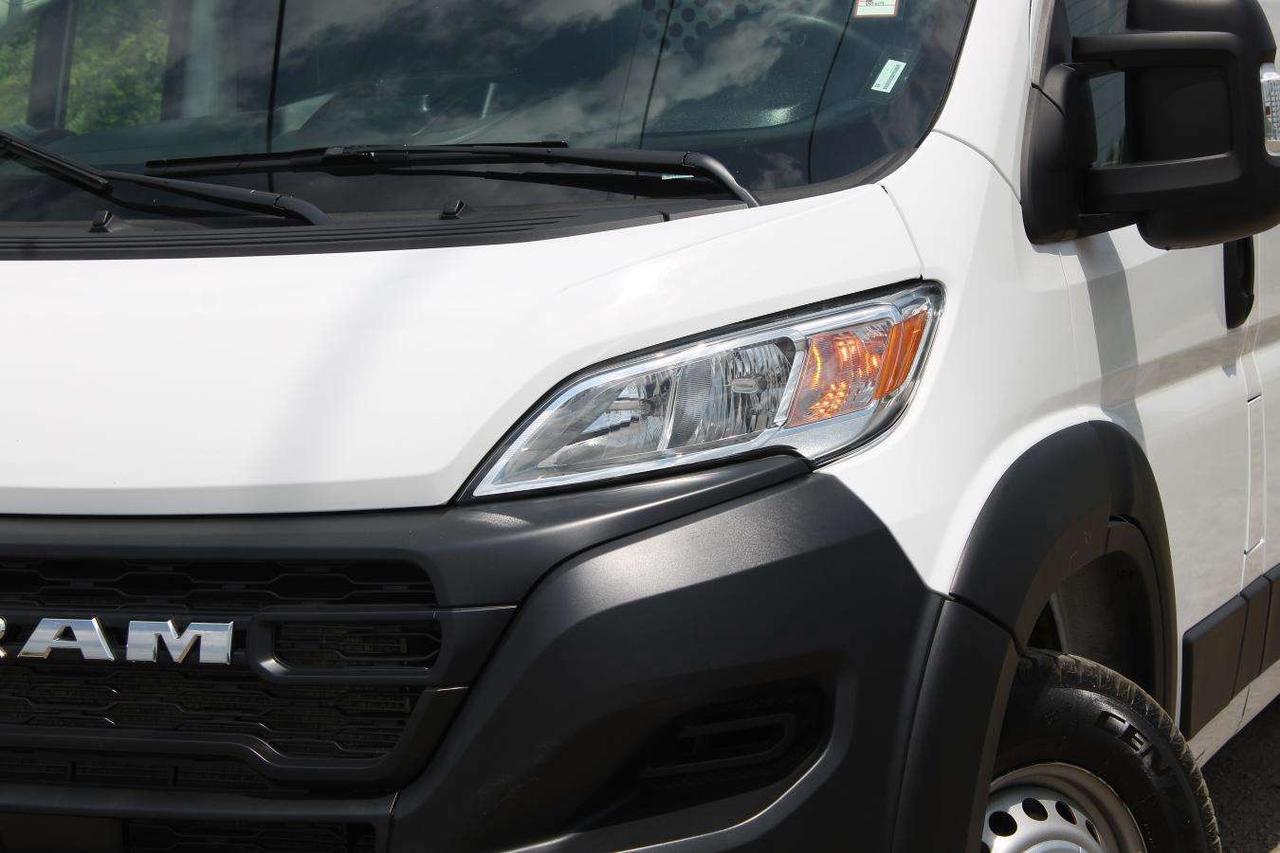 2025 RAM ProMaster 3500 High  SiriusXM BkpCam AppleCarPlay Photo