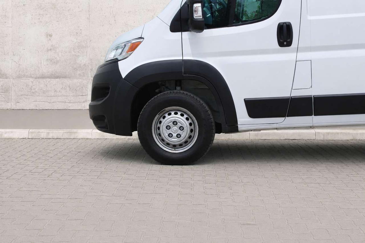 2025 RAM ProMaster 3500 High  SiriusXM BkpCam AppleCarPlay Photo