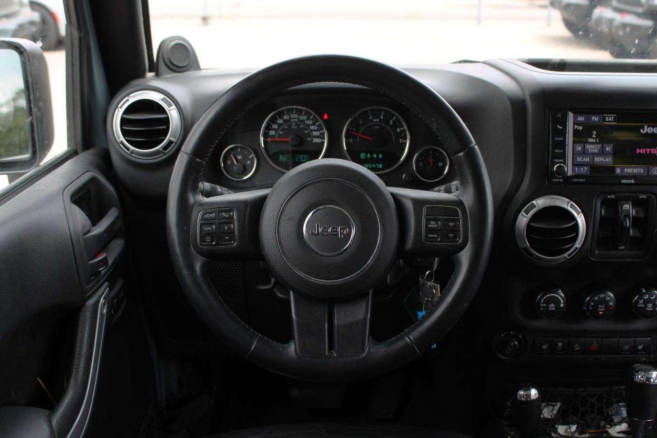 2014 Jeep Wrangler 4WD Sahara  Gps SiriusXM HtdSeats SideSteps Cruise Photo