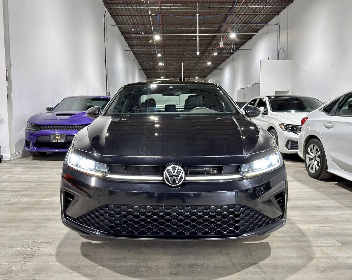 2025 Volkswagen Jetta Comfortline Sport| Sunroof| Clean Carfax Photo2
