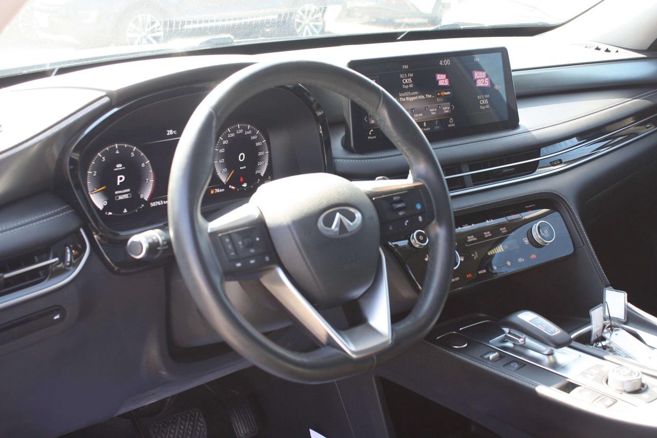 2023 Infiniti QX60 LUXE / Leather / 360 Camera / Heated Seats Photo