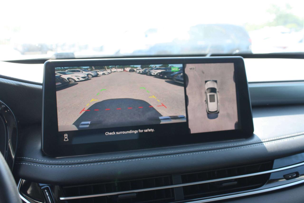2023 Infiniti QX60 LUXE / Leather / 360 Camera / Heated Seats Photo