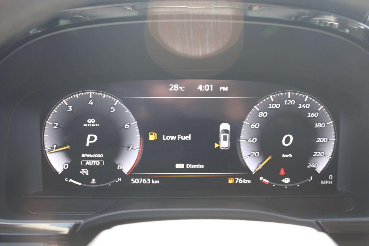 2023 Infiniti QX60 LUXE / Leather / 360 Camera / Heated Seats Photo
